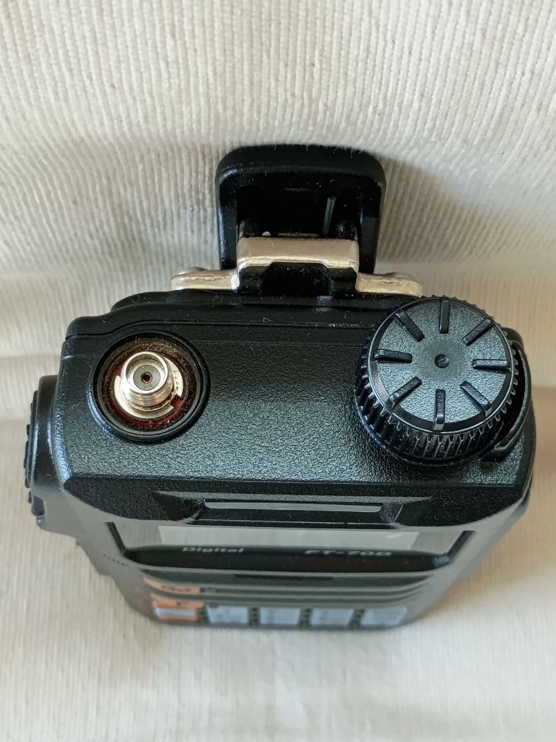 t*T様 YAESU FT-70D エアバンドSP外箱オプション品付き