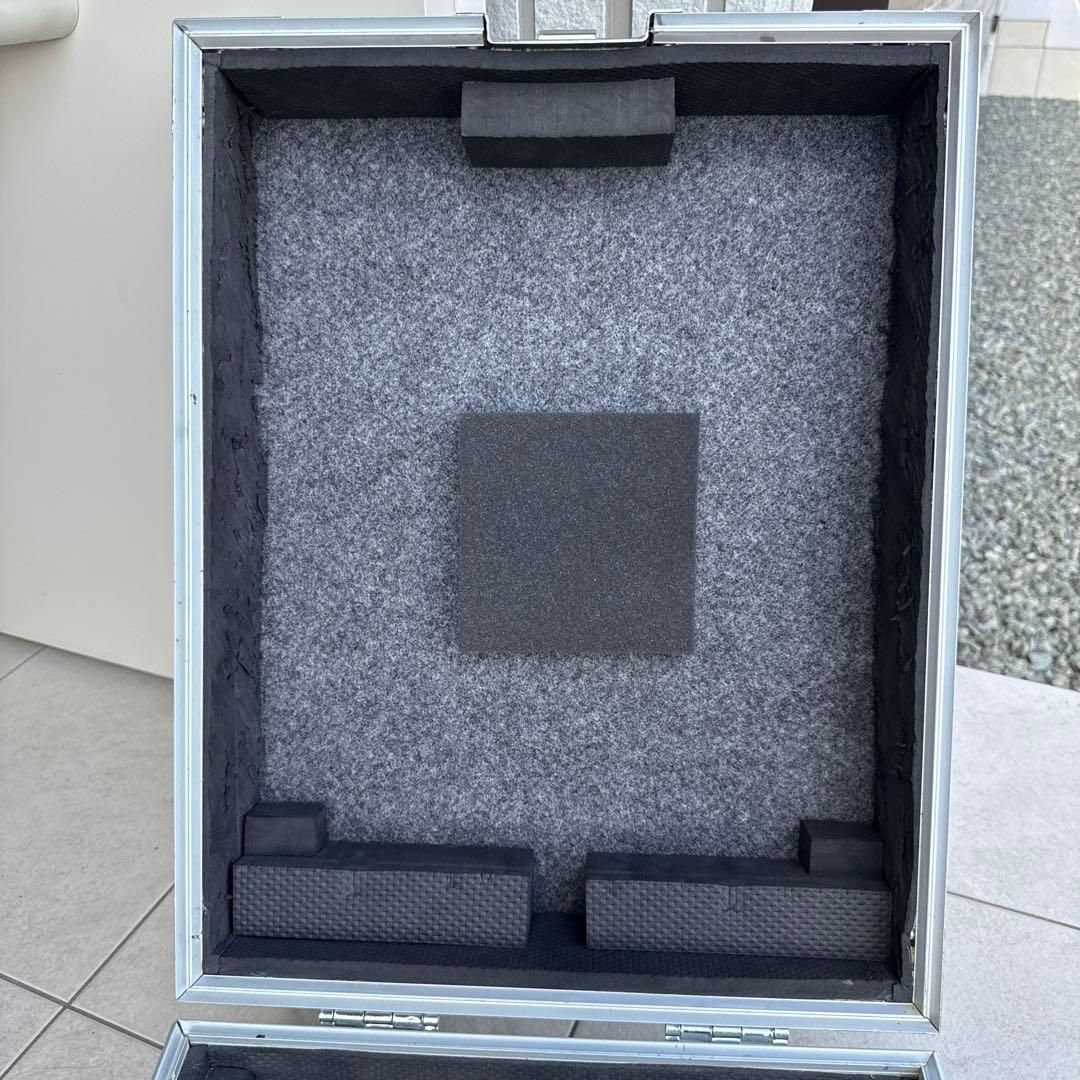 DJ機材ケース 中型 アルミ製 ステッカー付き