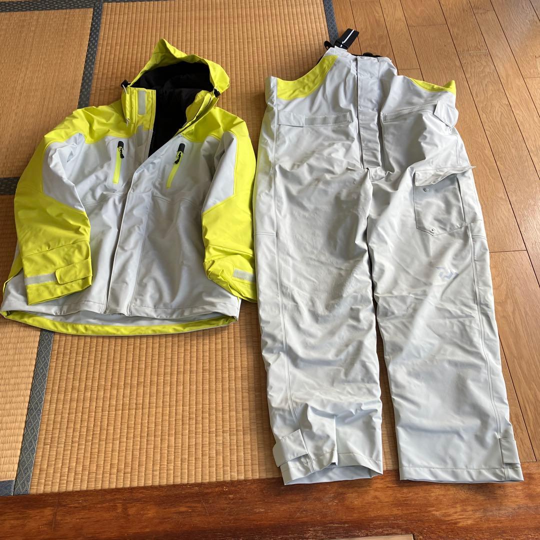 三*平様 ダイワ　防寒　フィッシングウエア