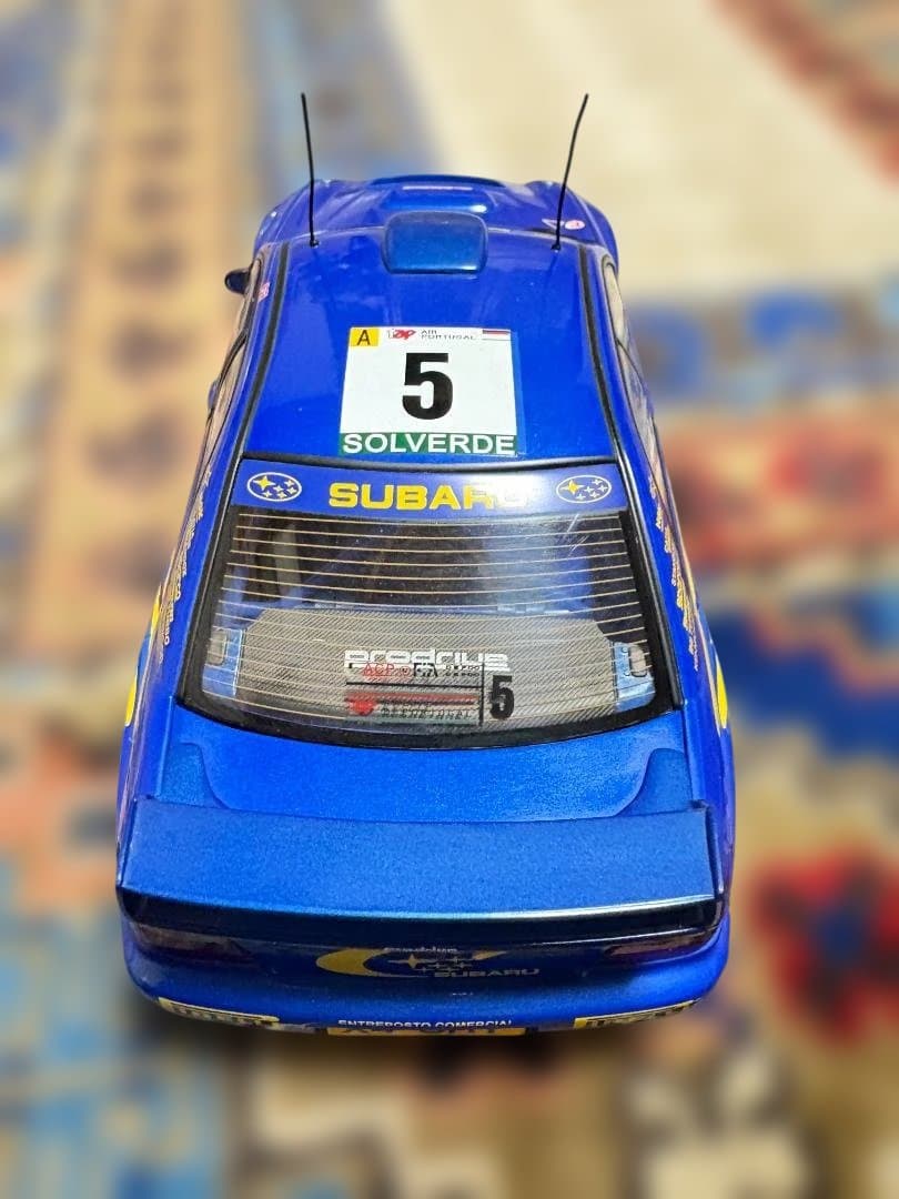 オートアート 1/18 スバル インプレッサ WRC 2001 MOTUL#5