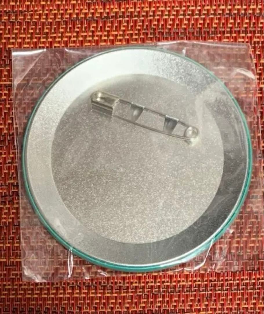 原神　SEGA 缶バッジ　魈