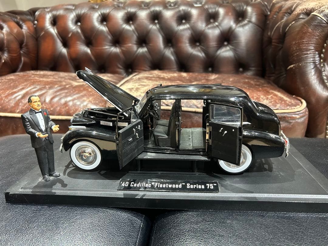 ゴッドファーザー　Cadillac Fleetwood Series ミニチュア