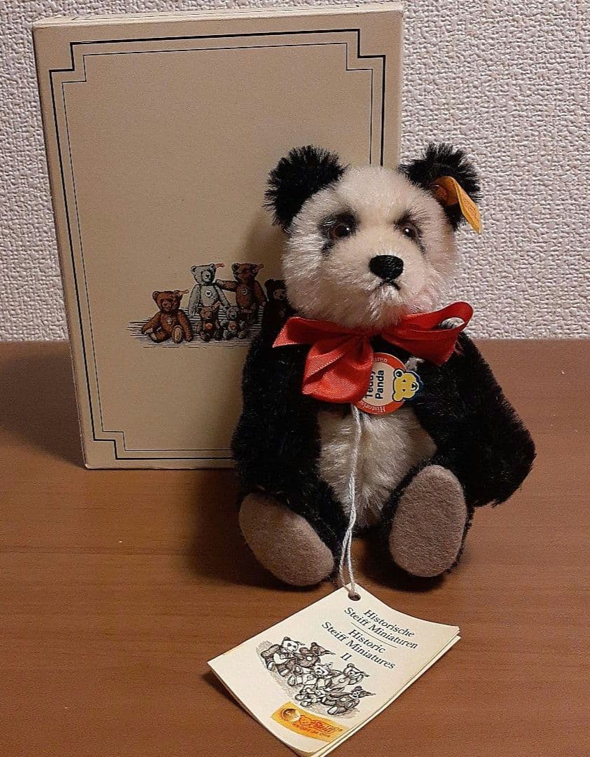 Steiff ミニチュアパンダ ぬいぐるみ