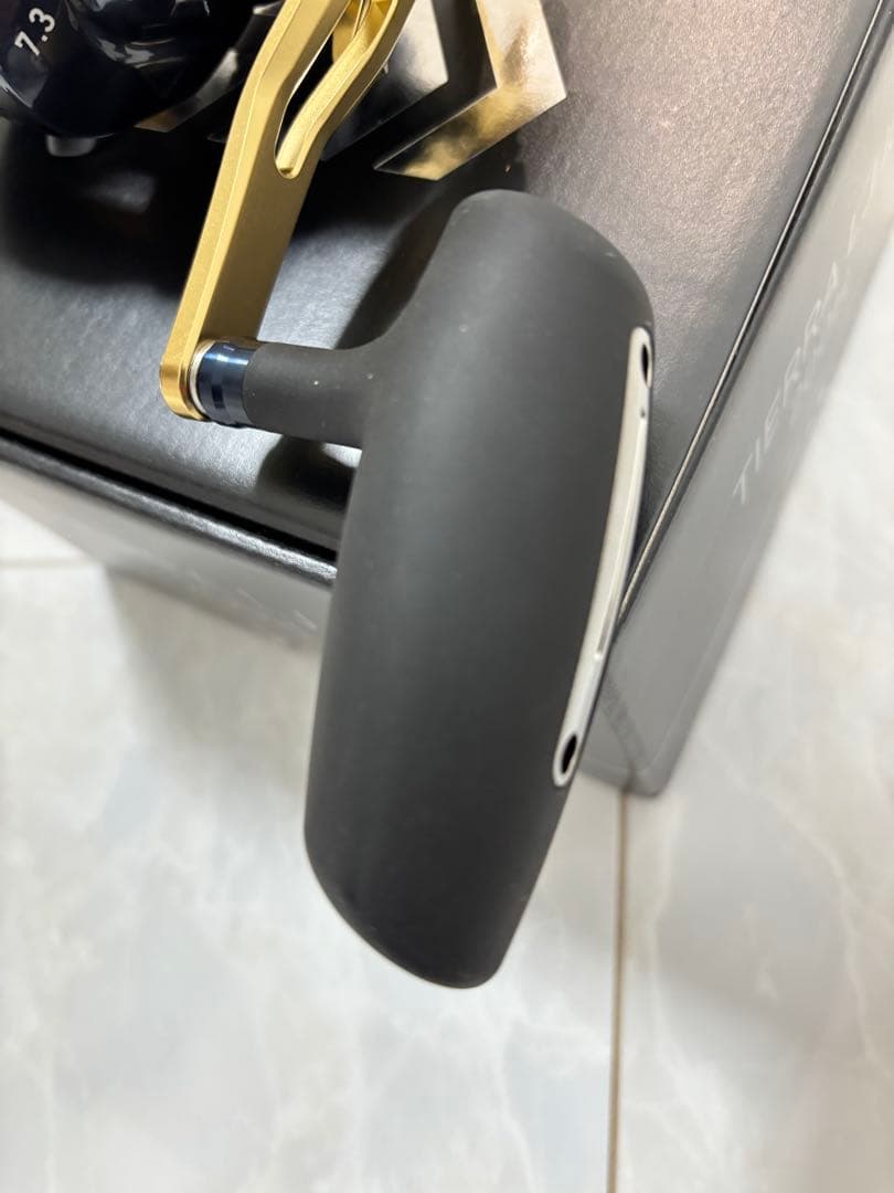 新品未使用ダイワ ティエラ LJ IC 200H ソルティガ オシアコンクエスト