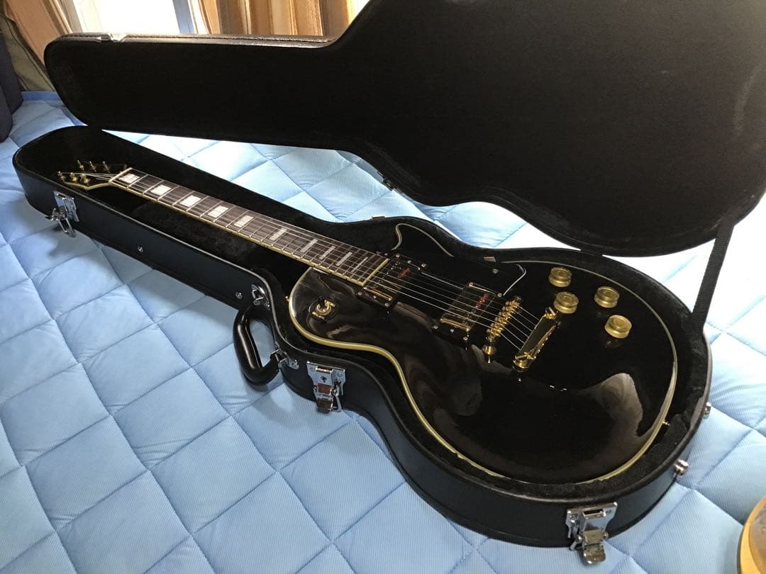 Epiphone Les Paul Custom 　ハードケース付属