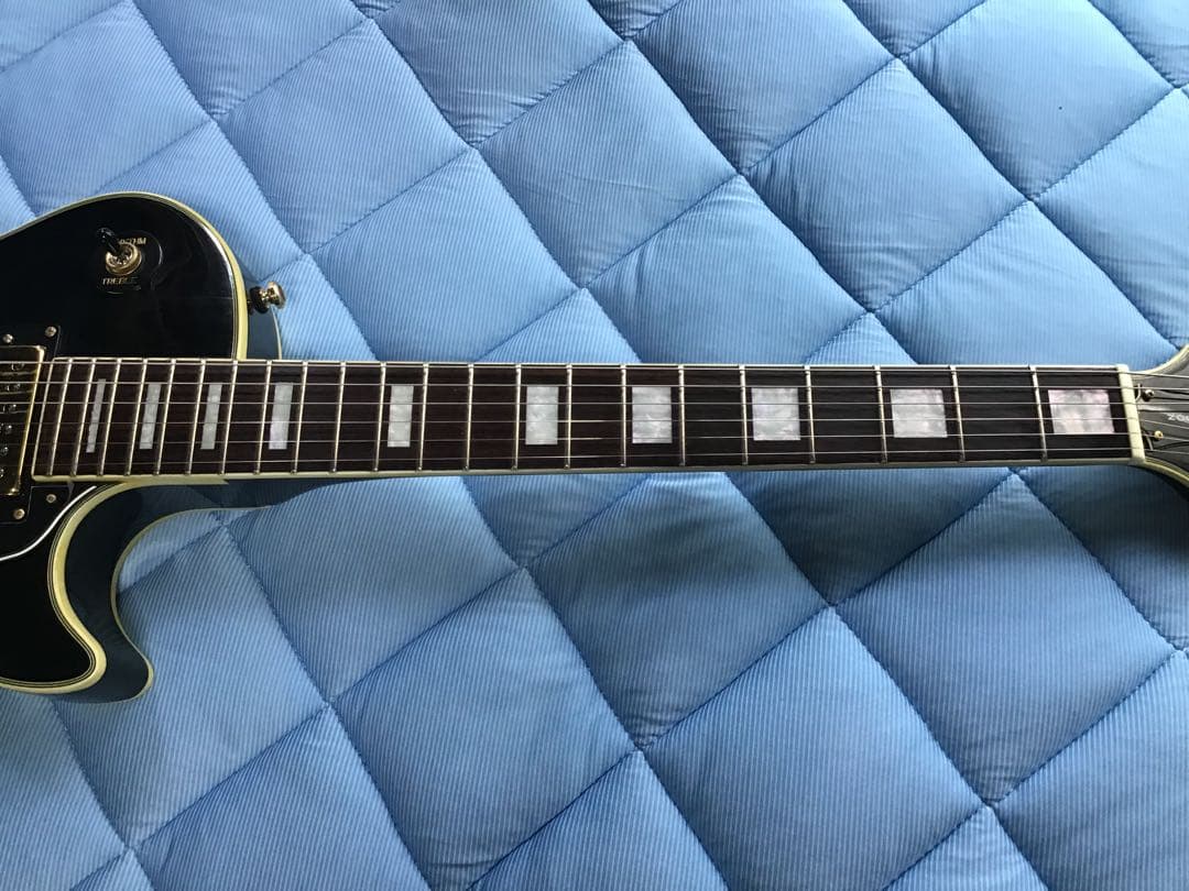 Epiphone Les Paul Custom 　ハードケース付属