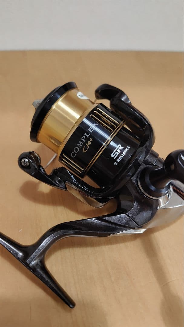 SHIMANO シマノ コンプレックスci4+ 2500S F4
