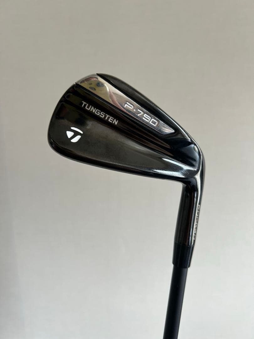 希少　TaylorMade P-790ブラック　4番アイアン　ブラックラッピング