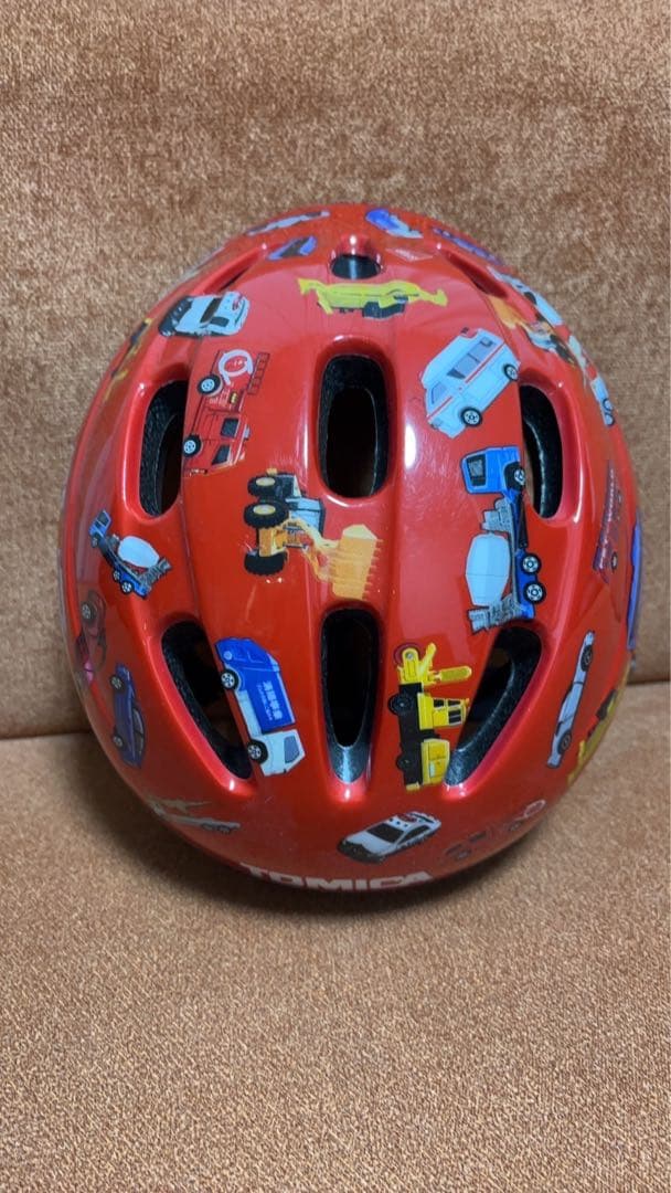 トミカ 幼児用自転車 青 前カゴ付き ヘルメット付き 1月まで