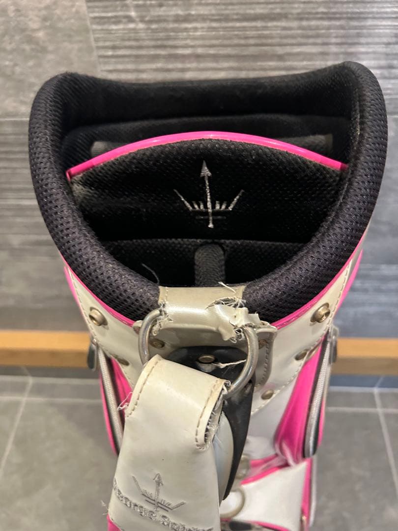 ジョージスピリッツキャディバッグ ホワイト×ピンク【数量限定・激レア】※難あり