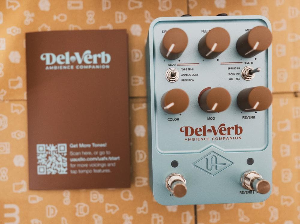 ギター UAFX / Del-Verb Ambience Companion