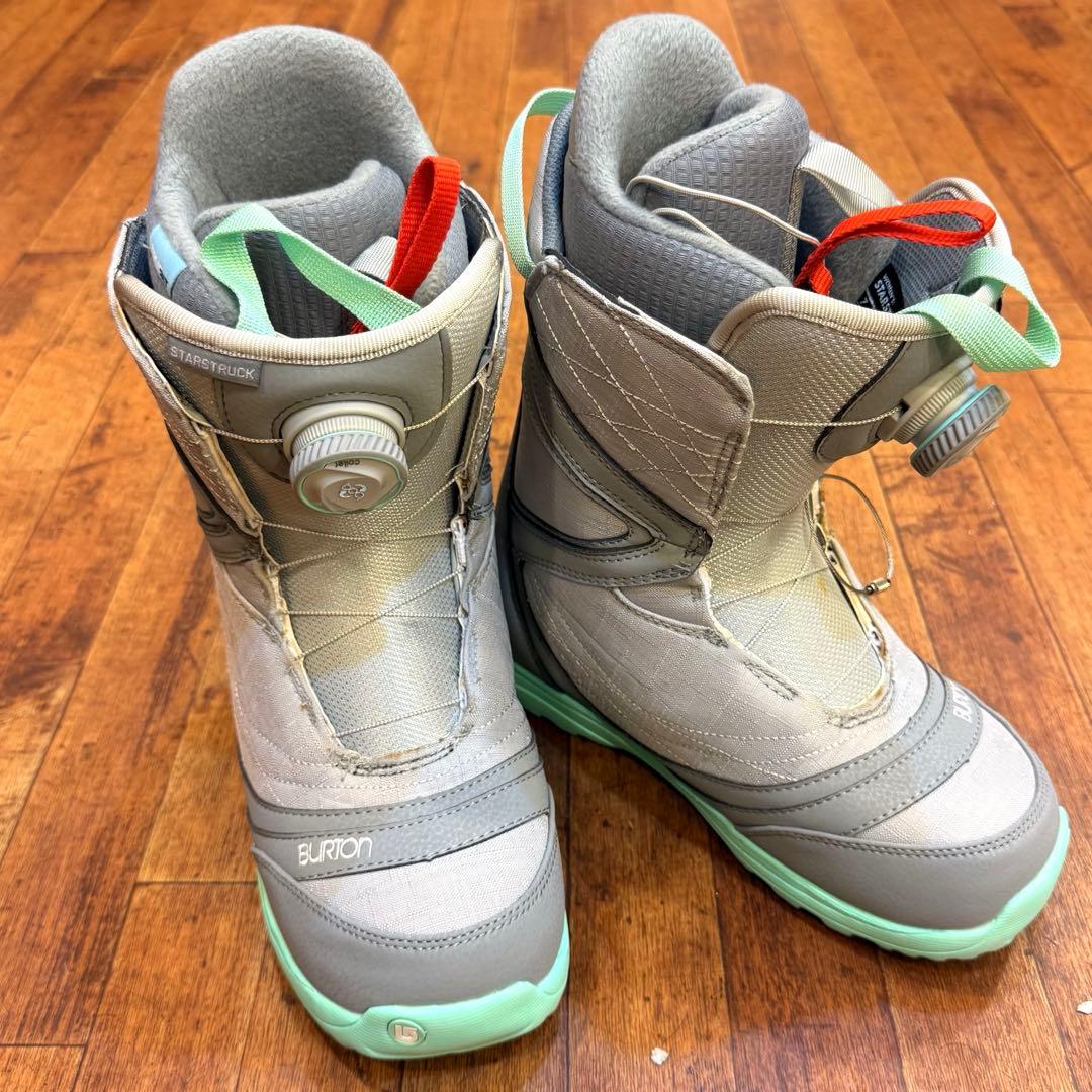 送込！レディーススノーボードセット！138 24cmBurton Salomon