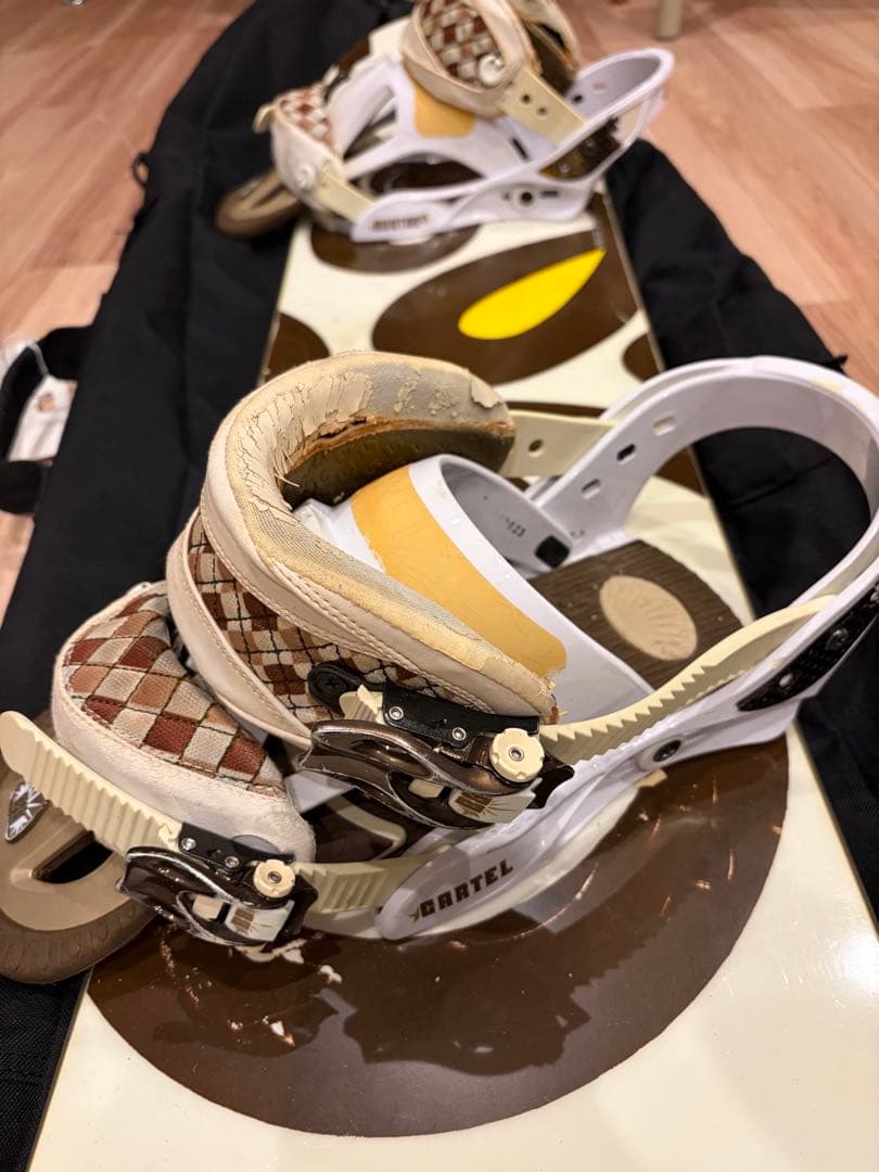 【中古】Burton Custom スノーボード カーテル 限定モデル 160