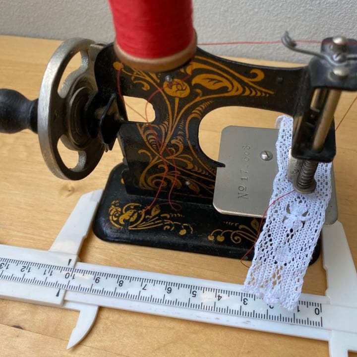 1900-20年　小さな　小さな　アンティーク　ミシン　アールヌーボー　ドイツ