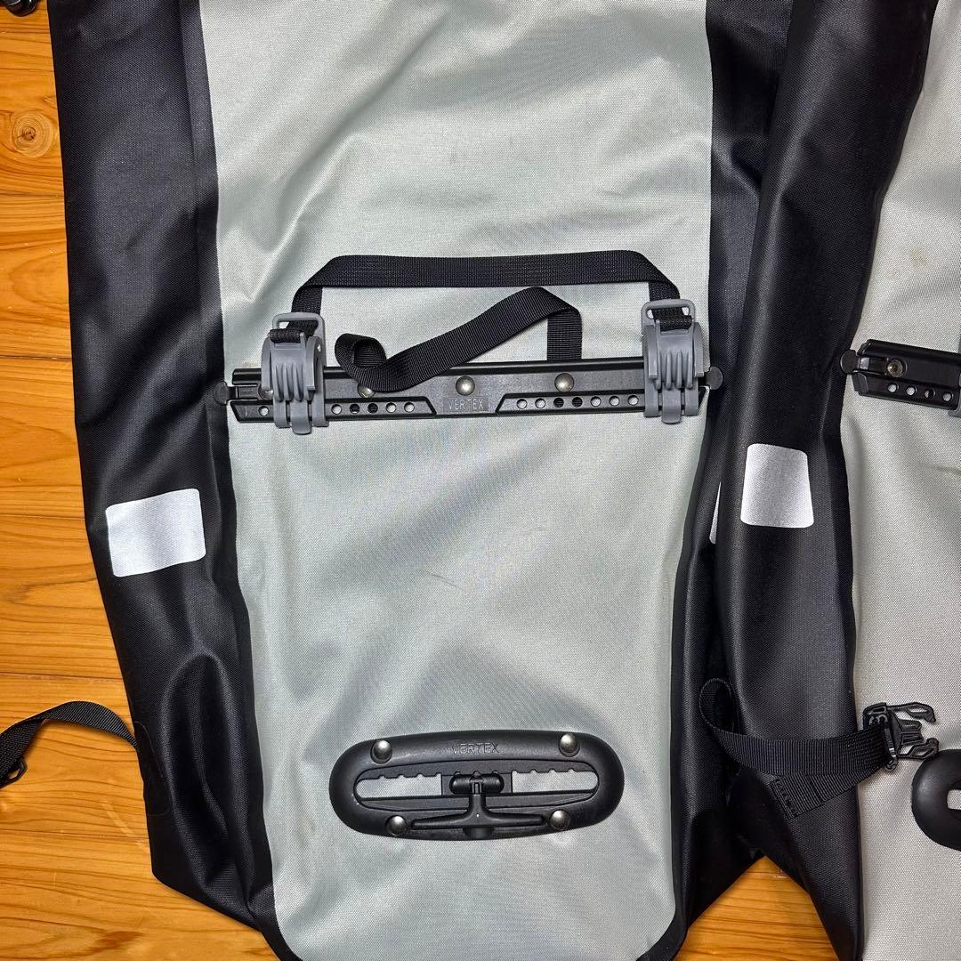 モンベル　ドライサイドバッグ　40 2袋