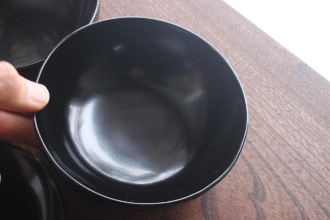 極小保管傷1箇所のみ！時代黒漆に牡丹沈金の映えるお椀２点（検輪島塗沈金椀