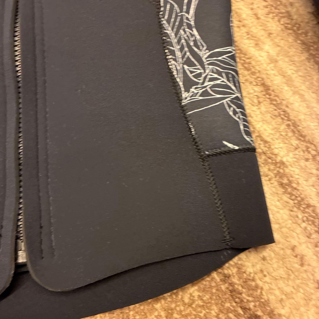 AIRTIGHT レディース タッパー　s