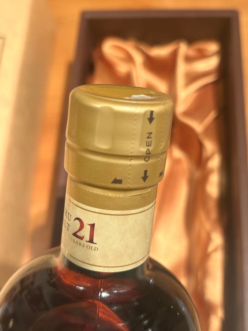 NIKKA 竹鶴 21年 ピュアモルト 700ml 箱入り