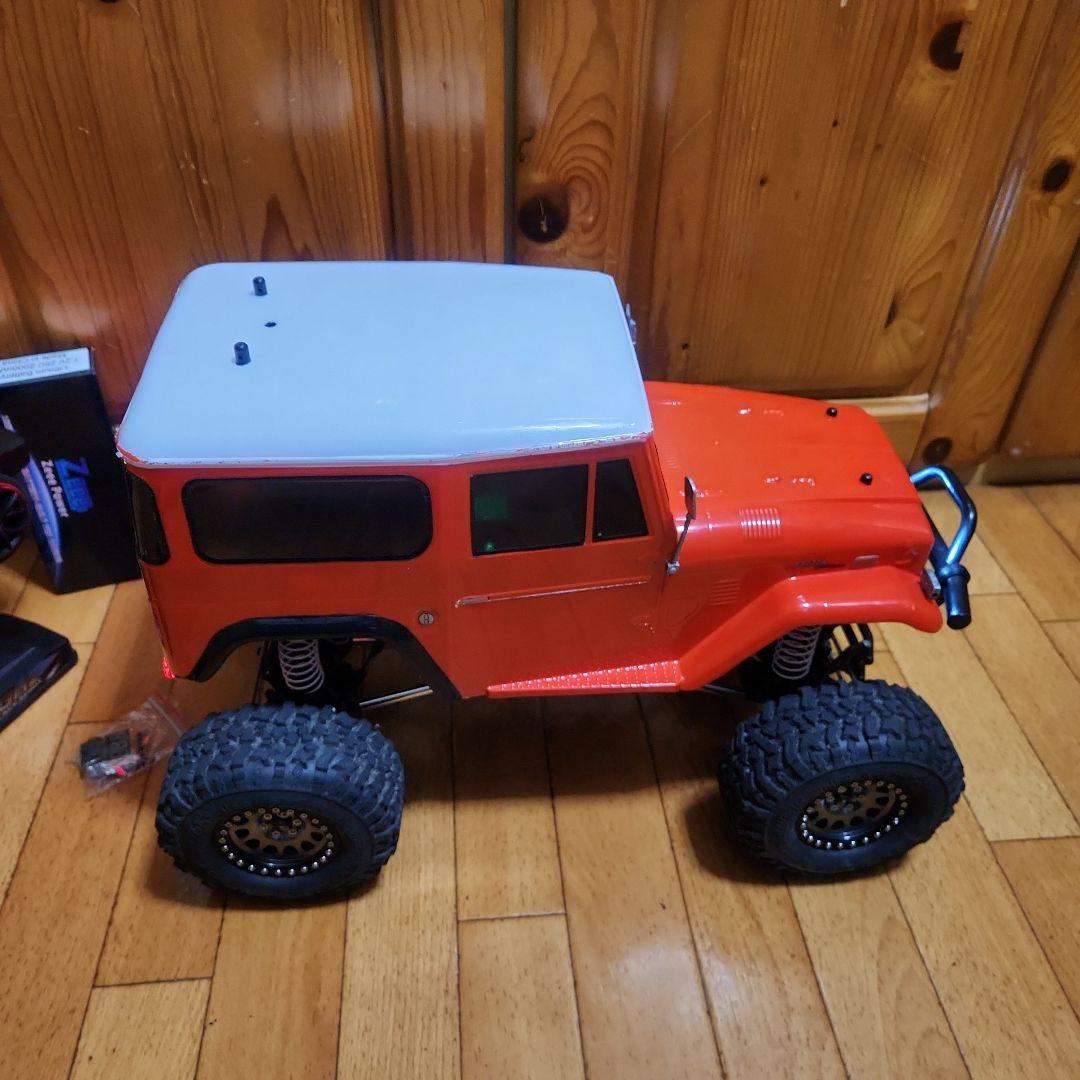 タミヤ CR-01 フルセット　電飾付　赤　ランドクルーザー　ランクル　ラジコン