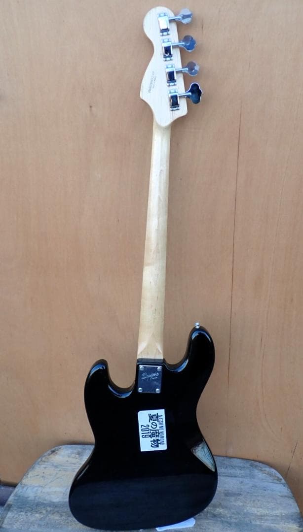 ベース 1250# SQUIER by Fender Affinity Jaz BASS