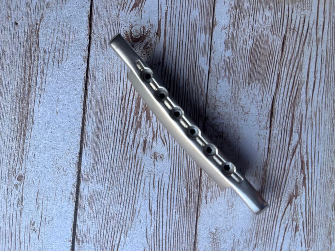 ギブソン純正　アルミテールピース　ニッケル　エイジド