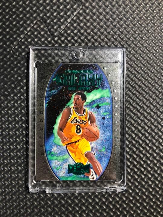 Kobe Brand. L UNIVERSE.GALAXY❣️