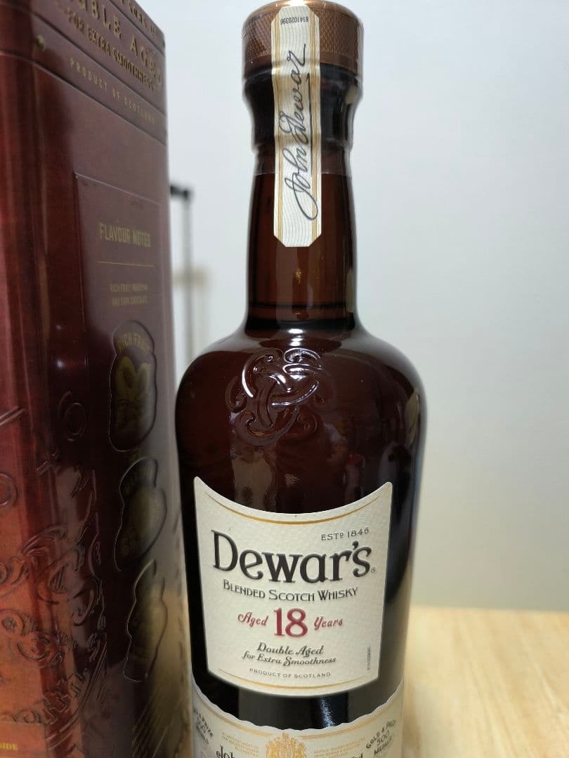 Jun×2☆♤♢♡♧【新品未開封】Dewar's 18年