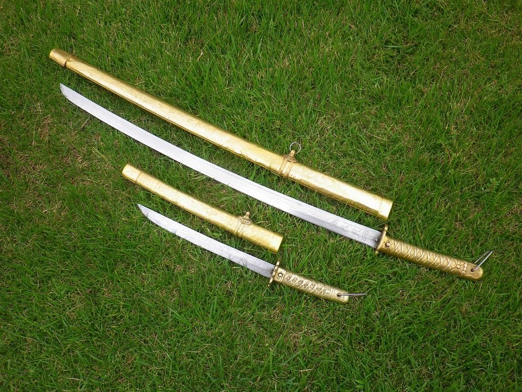 紀元二千六百年節祭の模造刀　昭和十五年　佐藤小太郎　貴重な大小セット