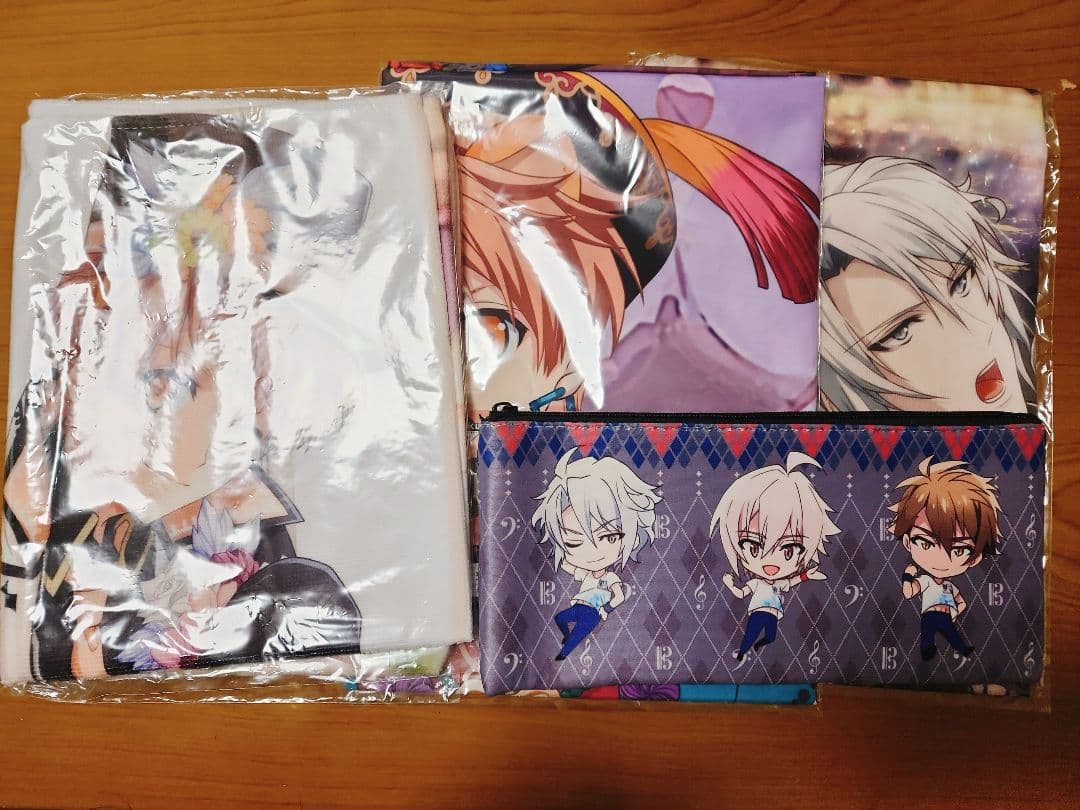 アイナナ まとめ売り ポスター ぬいぐるみ グッズ