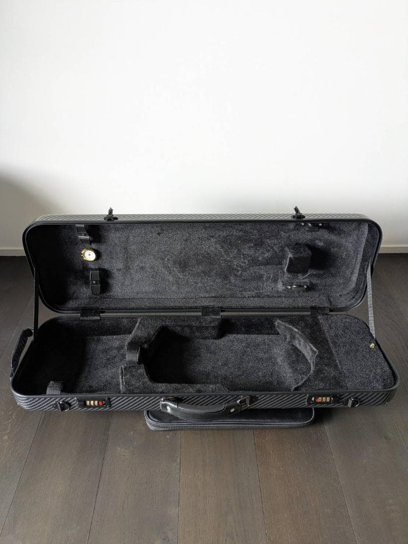 【未使用品】バイオリンケース（カーボンファイバー）