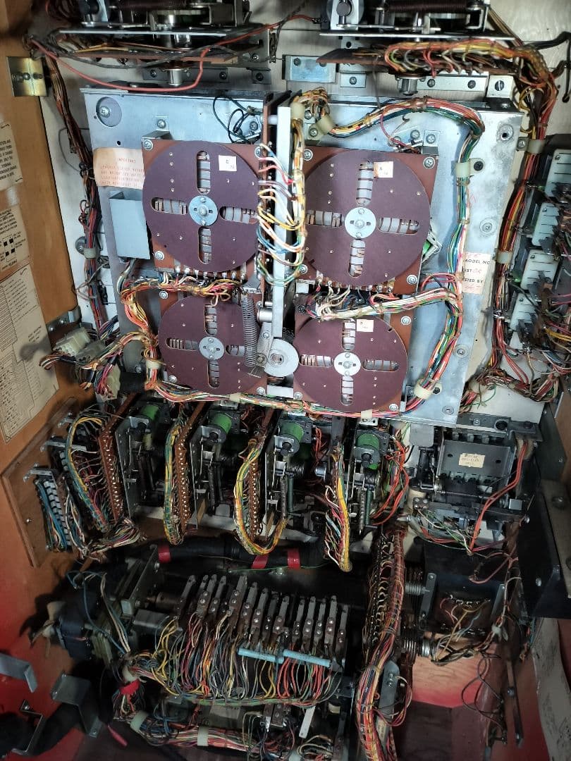 Bally BONANZA ビンゴゲーム ピンボール　ヘッドのみ 部品多数 照明