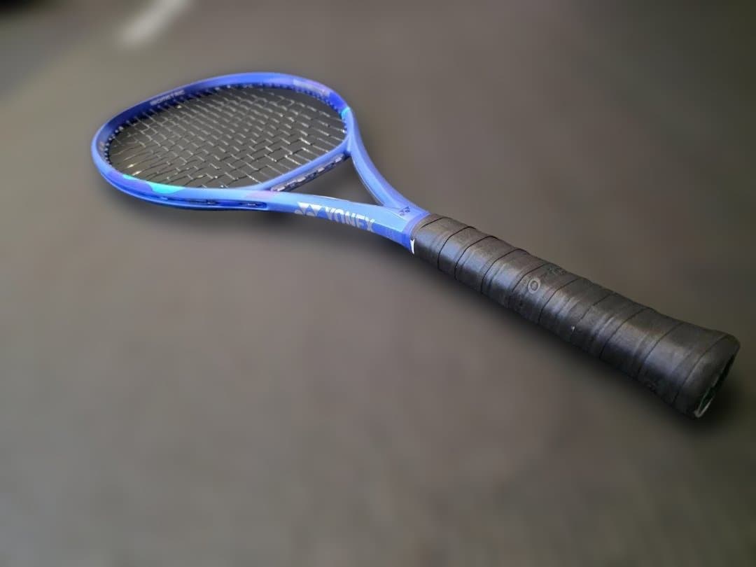 ezone 98 2025（イーゾーン98）　グリップ3