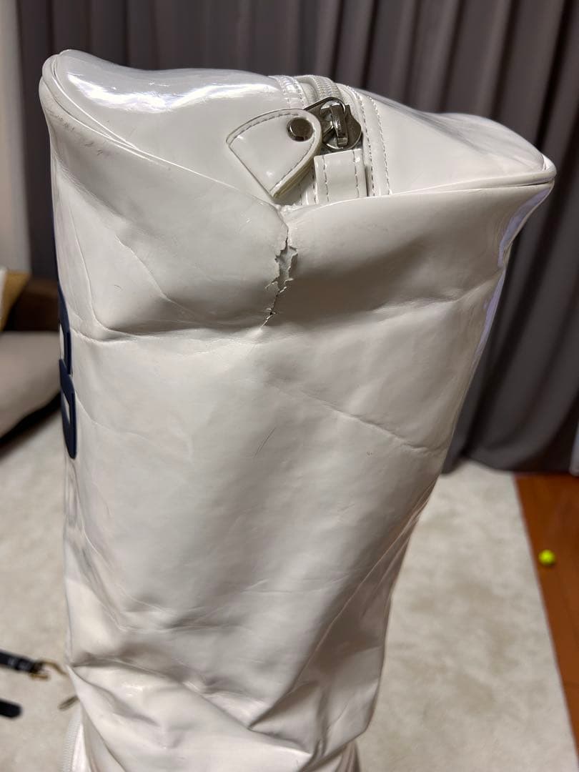 PEARLY GATES【定番】 キャディバッグ エナメルホワイト