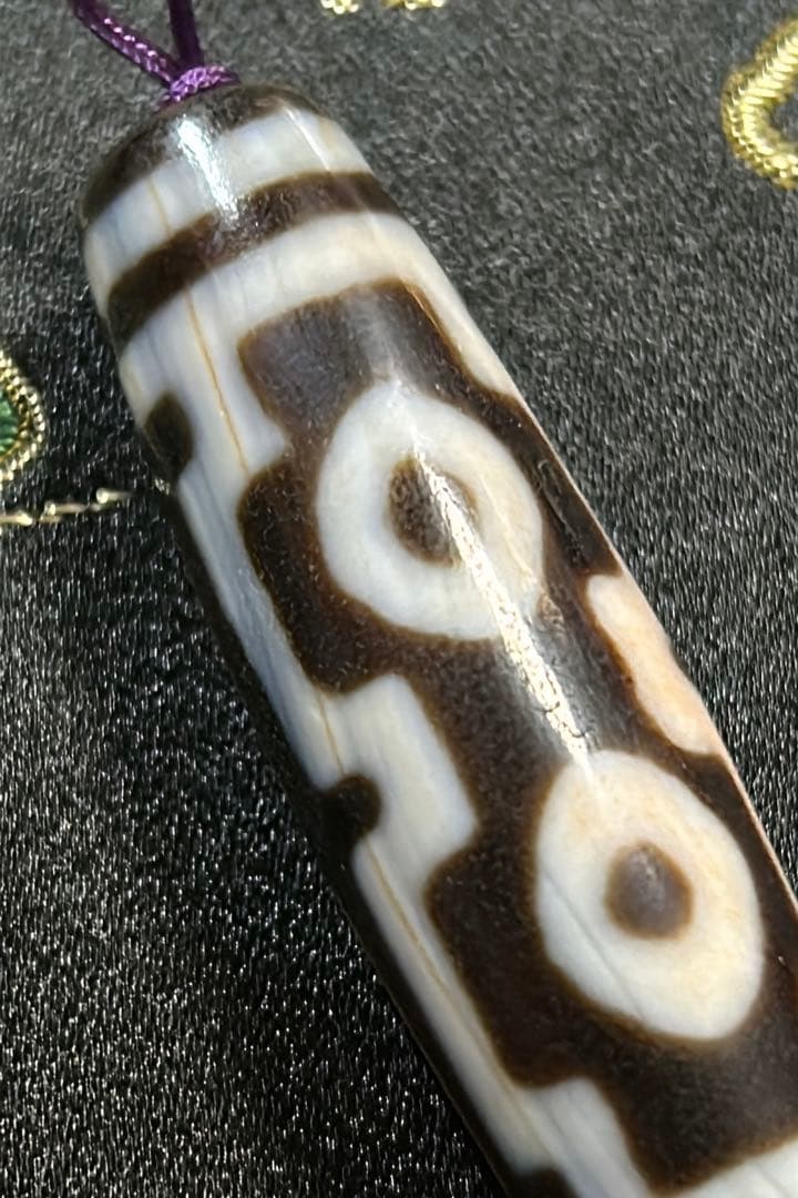 四眼天珠　ハンドメイド品／送料込　匿名発送／チベット　天珠　お守り