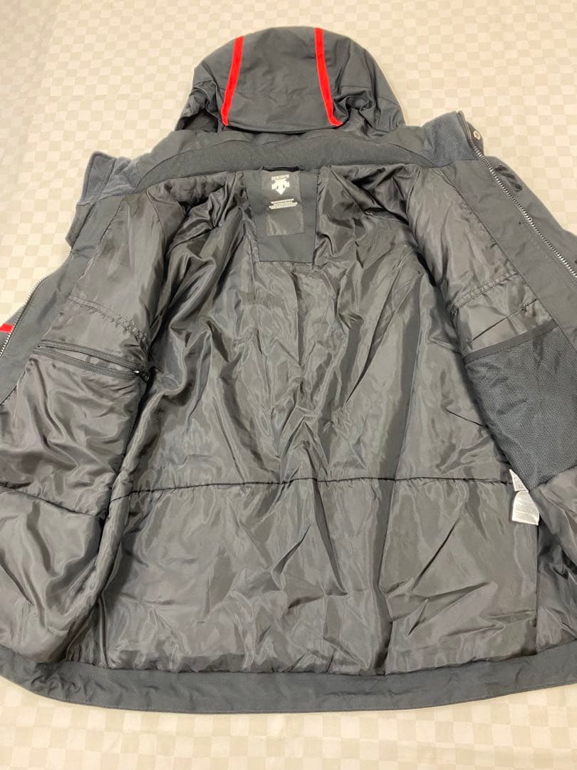 e556☆DECENTE フード付きスキーウェア