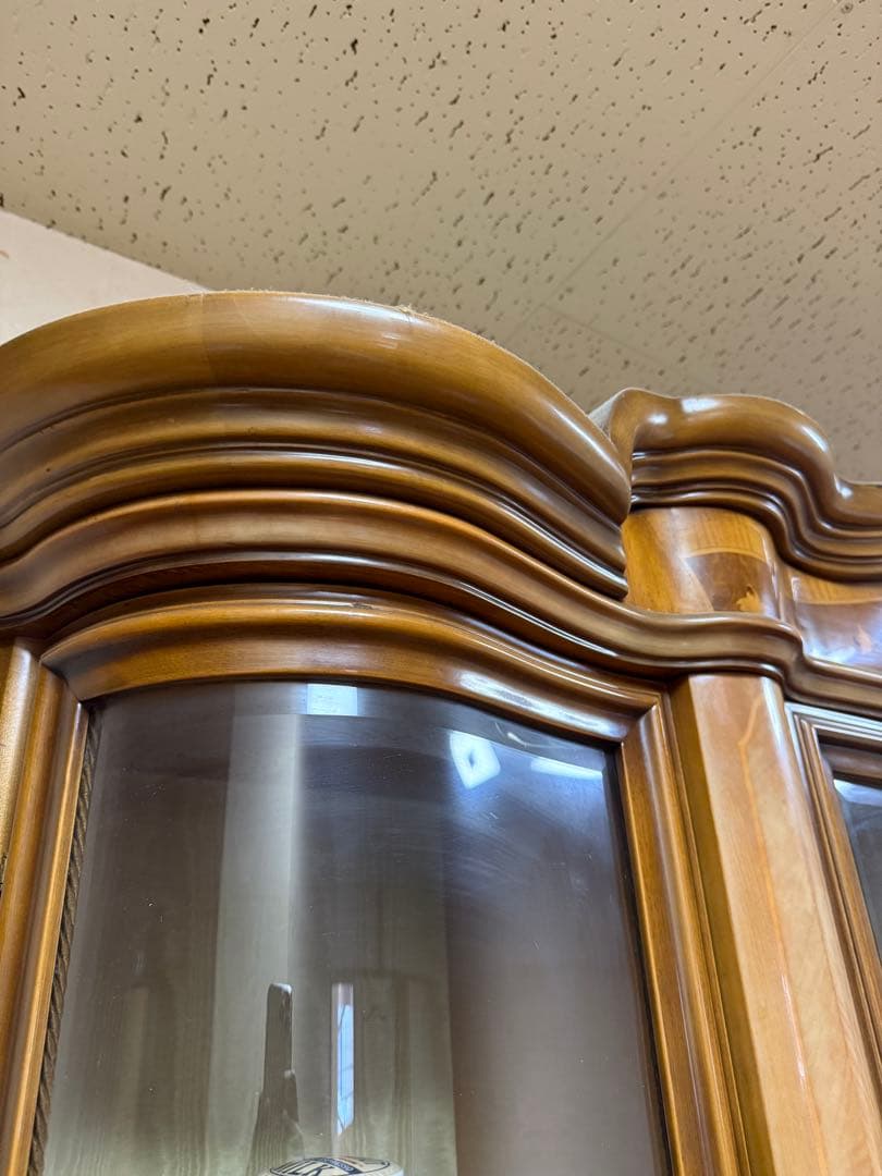 高級ヴィンテージイタリア製キャビネットセット - 独自の美と歴史を持つ家具