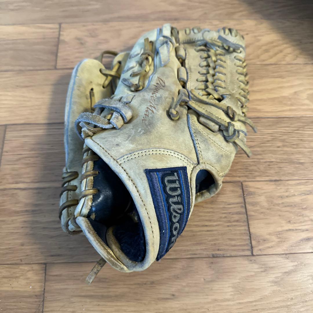 グローブ　左　一般　軟式