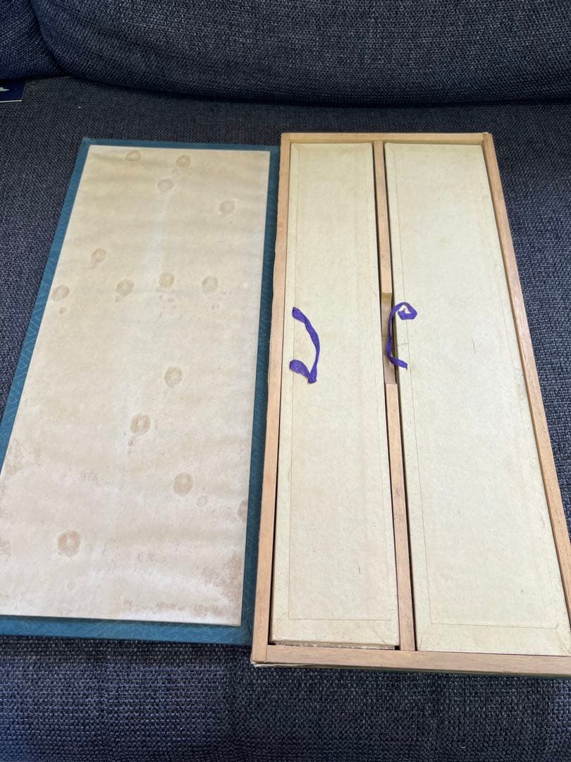 蔵出　短歌 和歌 古筆 料紙 美麗装飾 書道 木箱入り 骨董品 コレクション　書