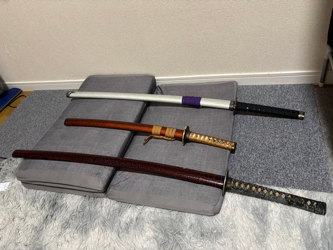 日本刀 3本セット 奥から竹光　脇差し　大刀