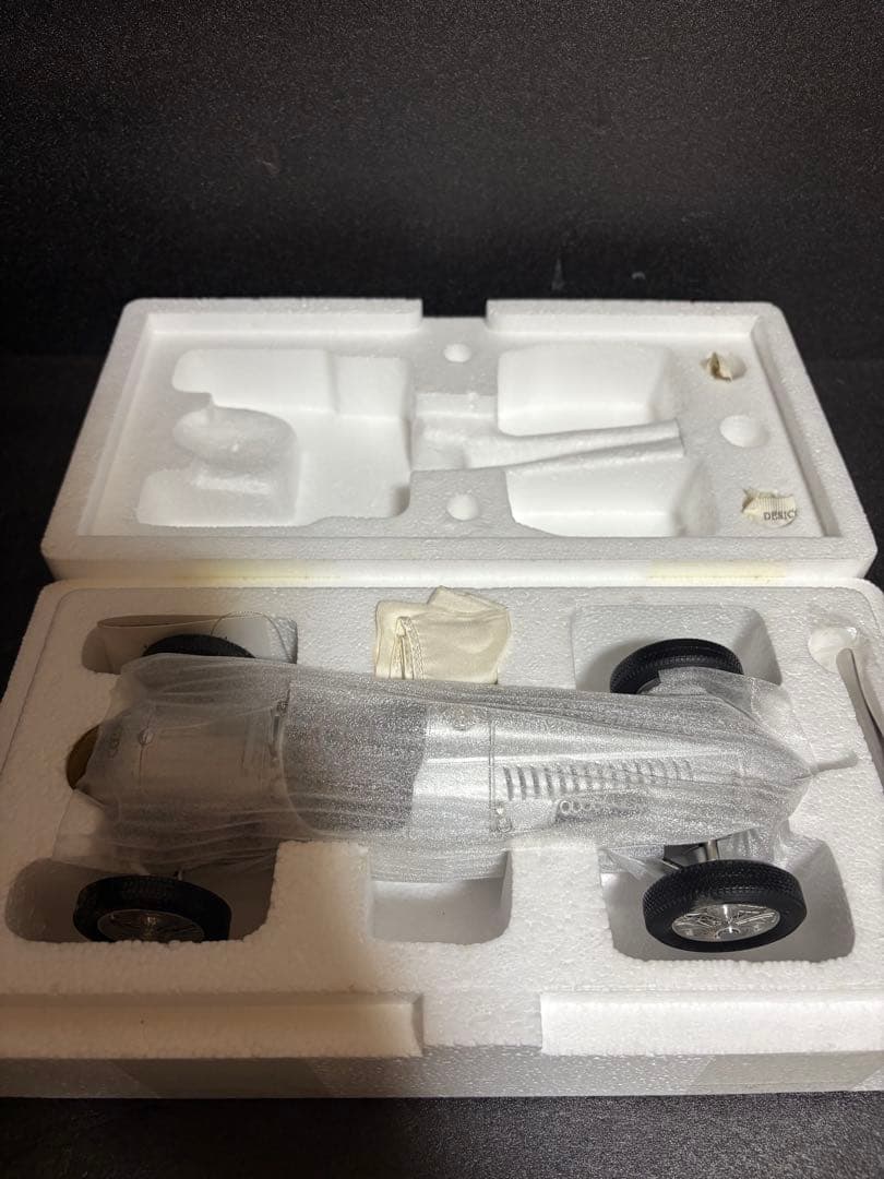 CMC 1/18 Auto Union Typ C 1936-1937 訳あり