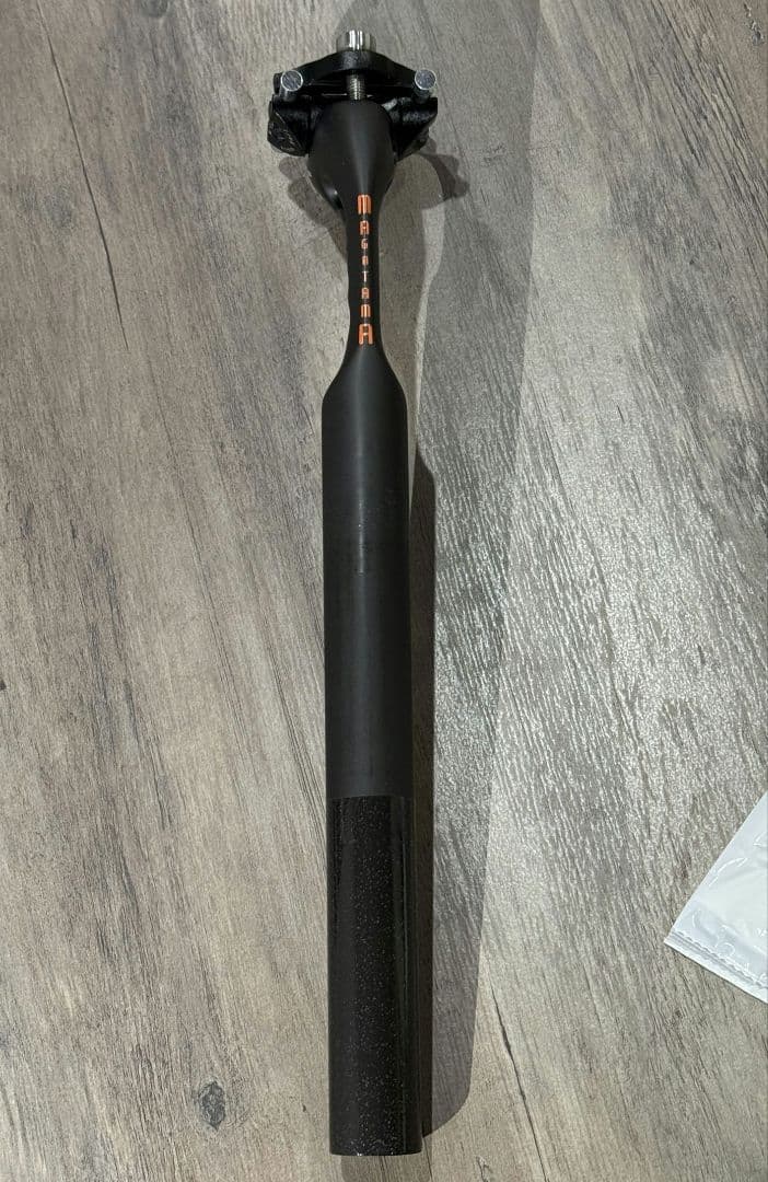 ワンバイエス φ27.2マガタマシートポスト 43mmクランプ付