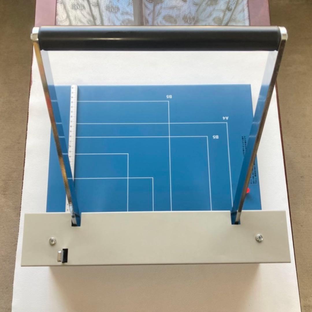 内田洋行 断裁機 150型 113-0315 裁断 カッター オフィス 事務用品