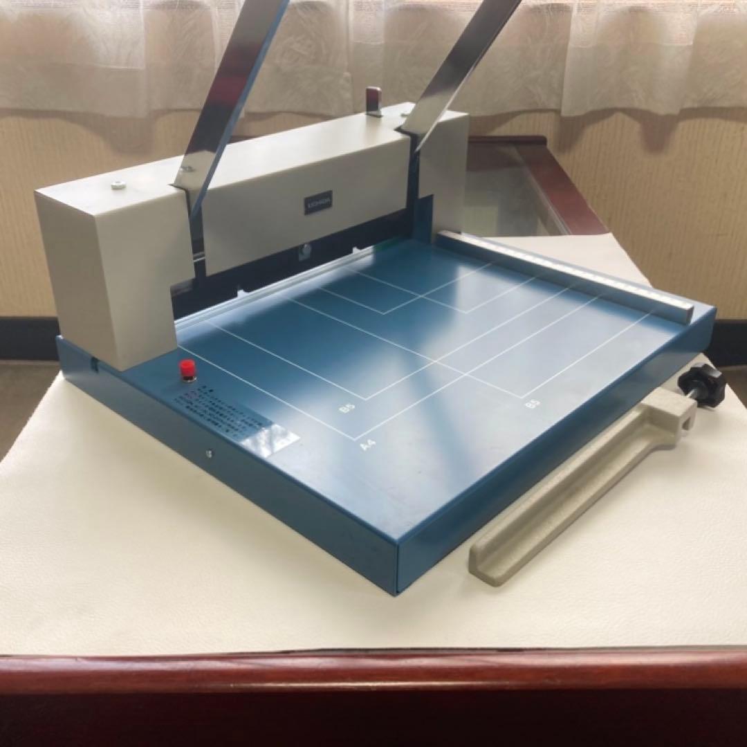 内田洋行 断裁機 150型 113-0315 裁断 カッター オフィス 事務用品