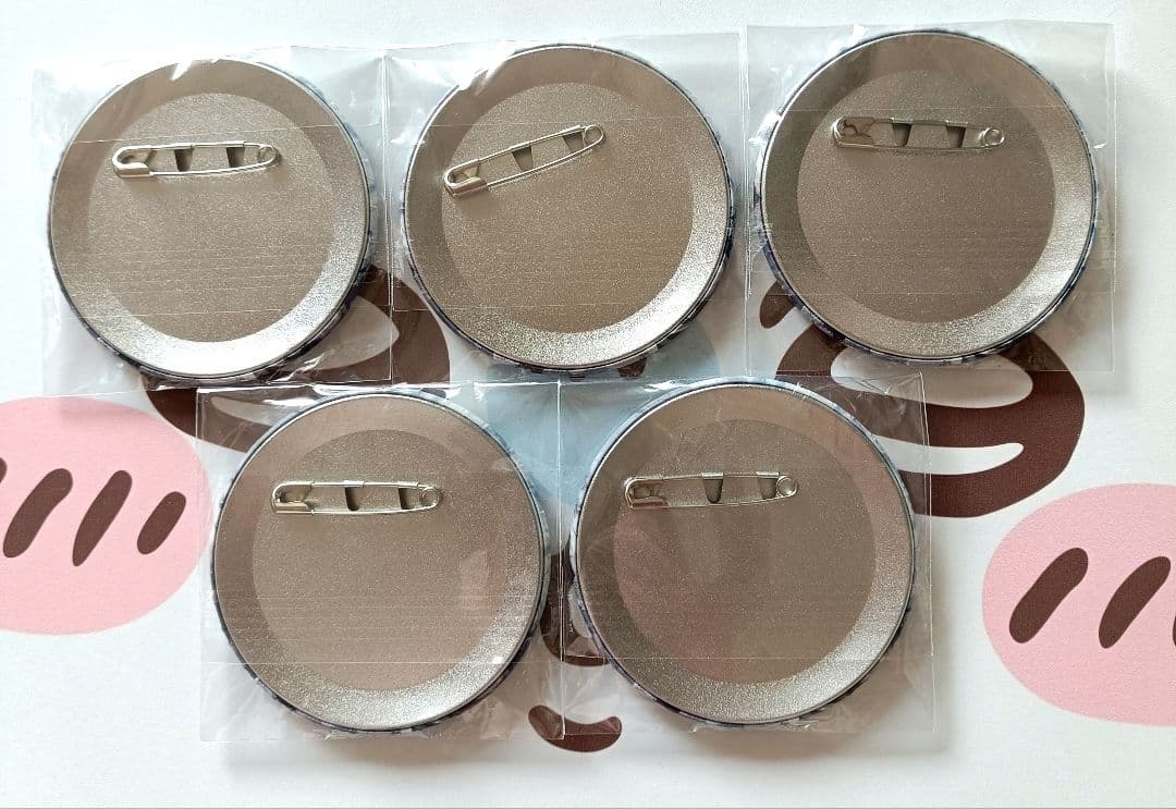 アイナナ　ホロ缶バッジ　千