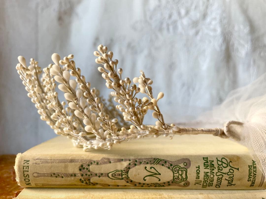 チュールベール付きワックスフラワーティアラ マリアージュ冠フランスアンティーク