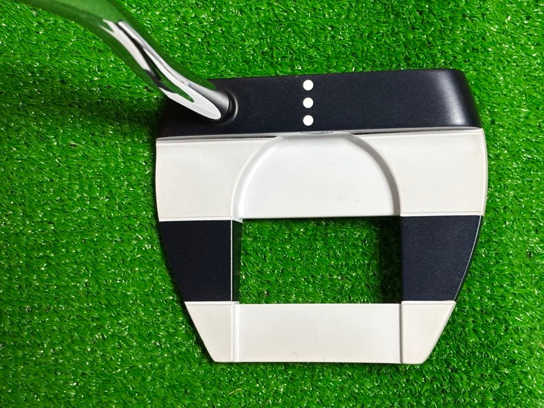 ODYSSEY Ai-One Jailbird Mini パター