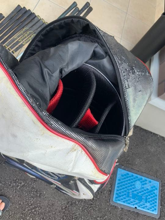 ゴルフバックとゴルフクラブセット