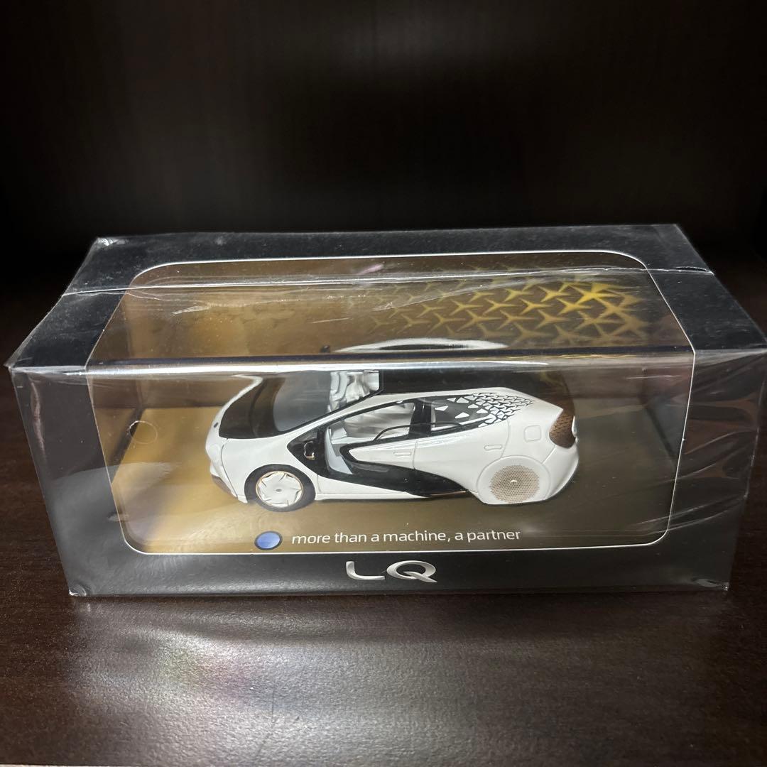 [未開封]トヨタ LQ 1/43 関係者限定　ミニカー