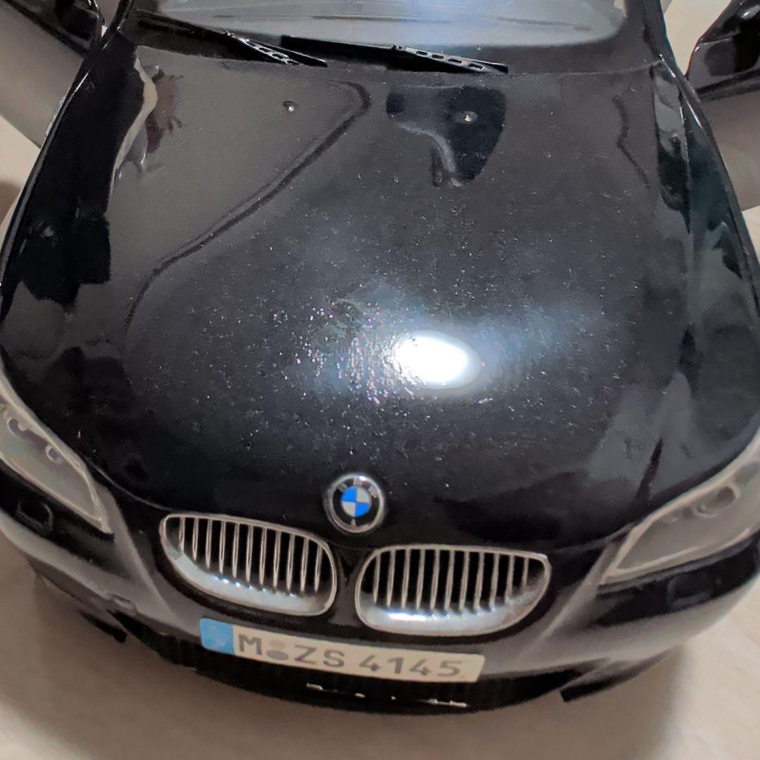  M5 ブラック ミニカー
