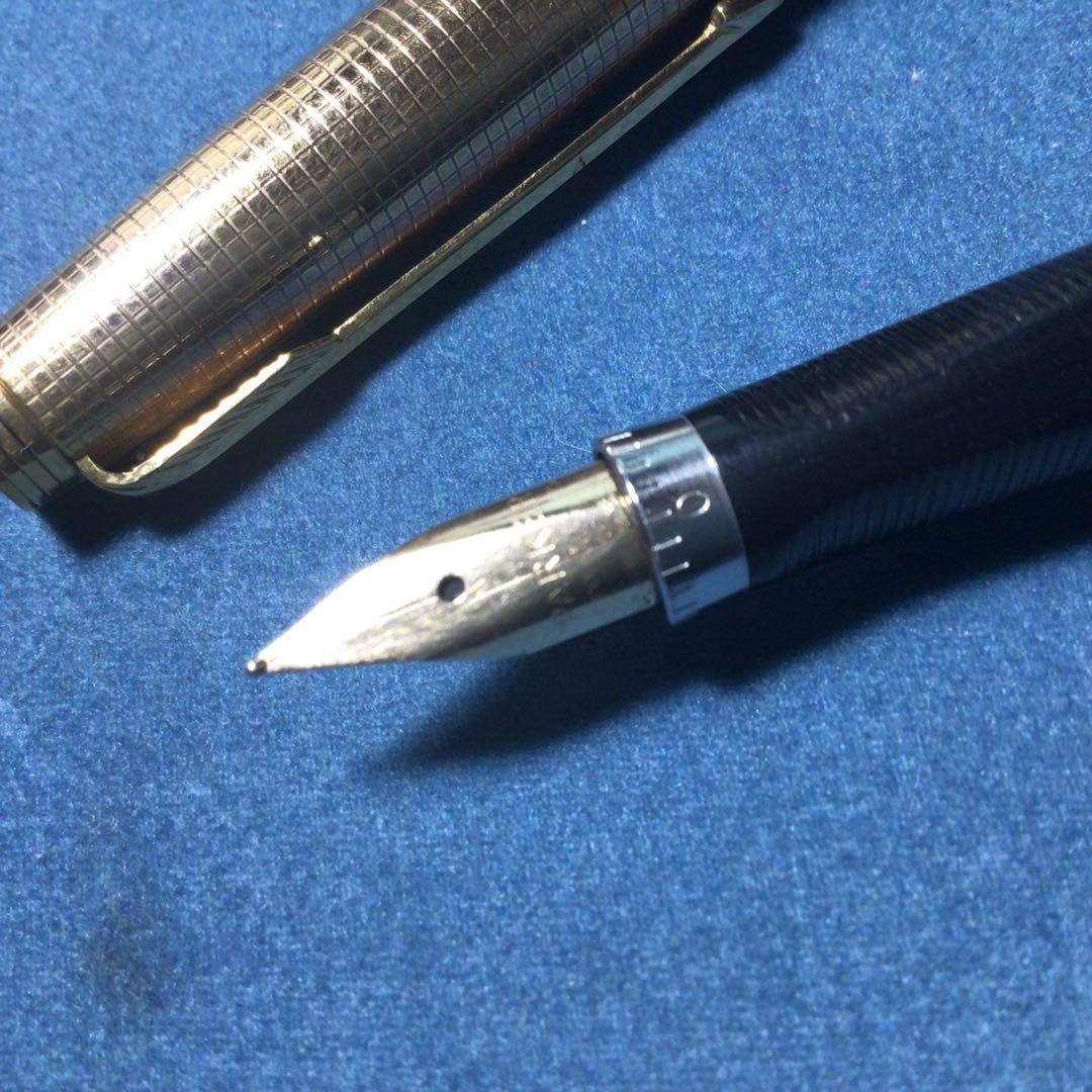 初期型パーカー75 万年筆　ゴールドシズレ14K張　０ポイント　F